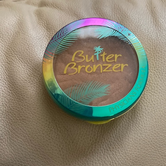 New without tags Physicians Formula Butter Bronzer - Picture 3 of 6